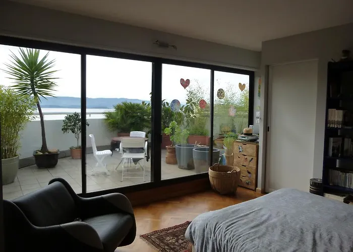 D'hôte Les Jardins Du Forcone Couette-café 4*